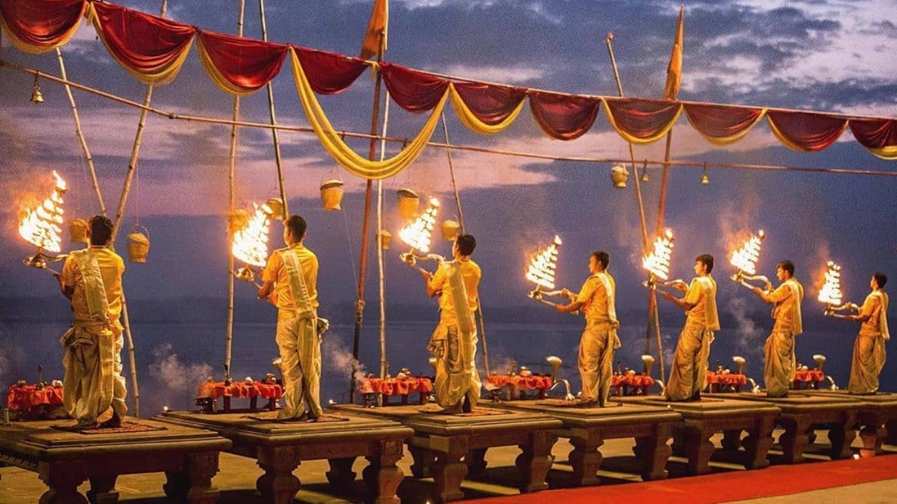 Ganga Aarti boat ride Dashashwamedh Ghat Varanasi