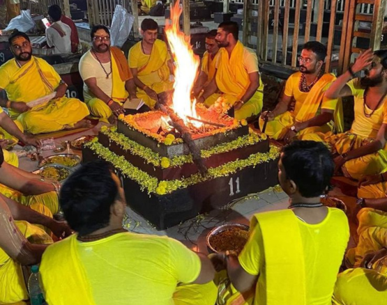 Tripindi Shradh ritual ceremony Varanasi